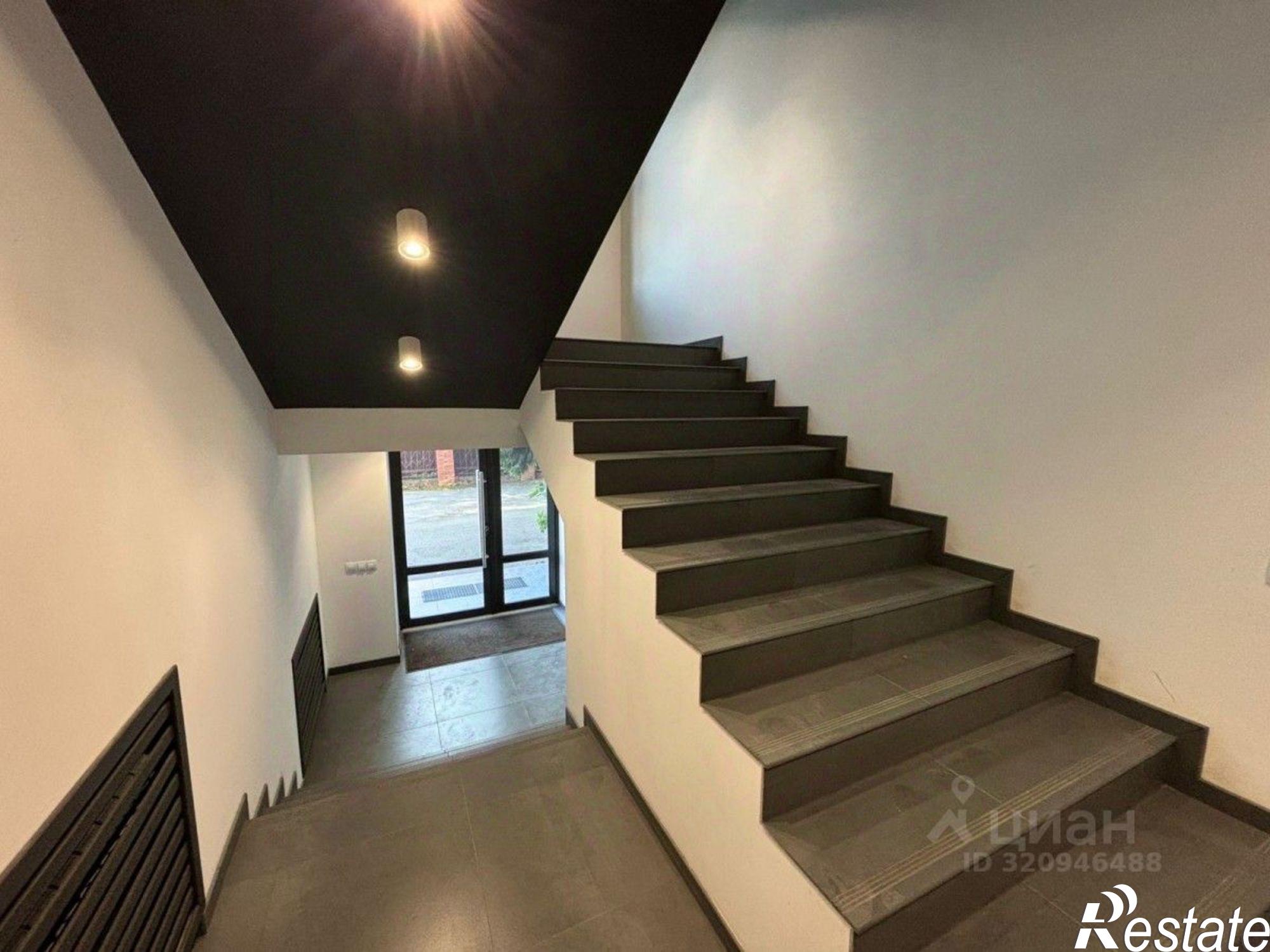 Сдать офис, помещение под офис за 57 000 рублей на ул Андреевская, 12