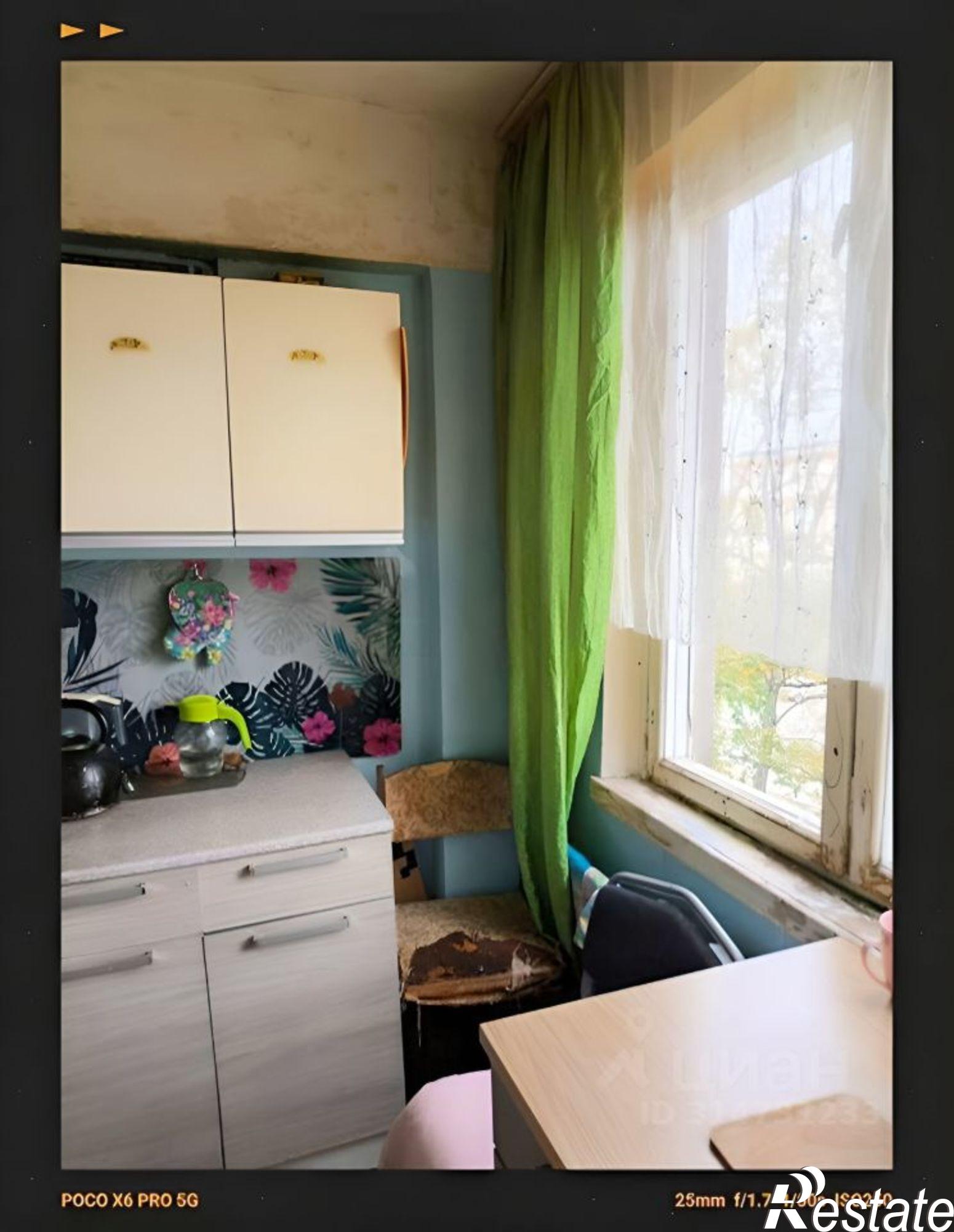 Купить комнату за 850 000 рублей на улица Попова, 15 к1