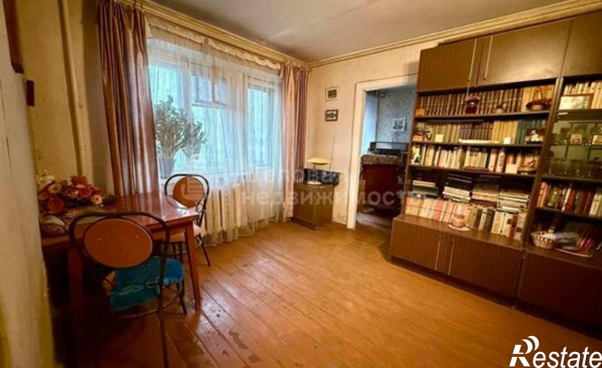 Купить квартиру за 3 590 000 рублей на Великий Новгород, Октябрьская улица, 36