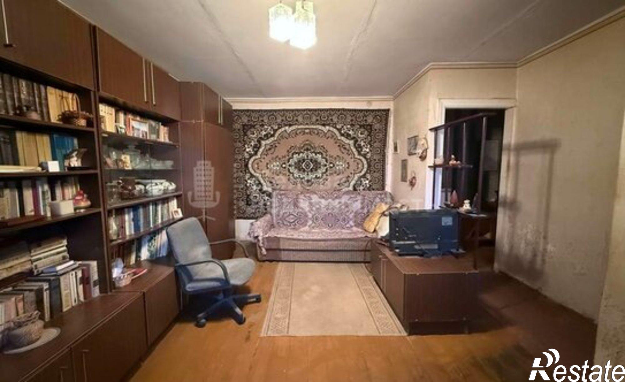 Купить квартиру за 3 590 000 рублей на Великий Новгород, Октябрьская улица, 36