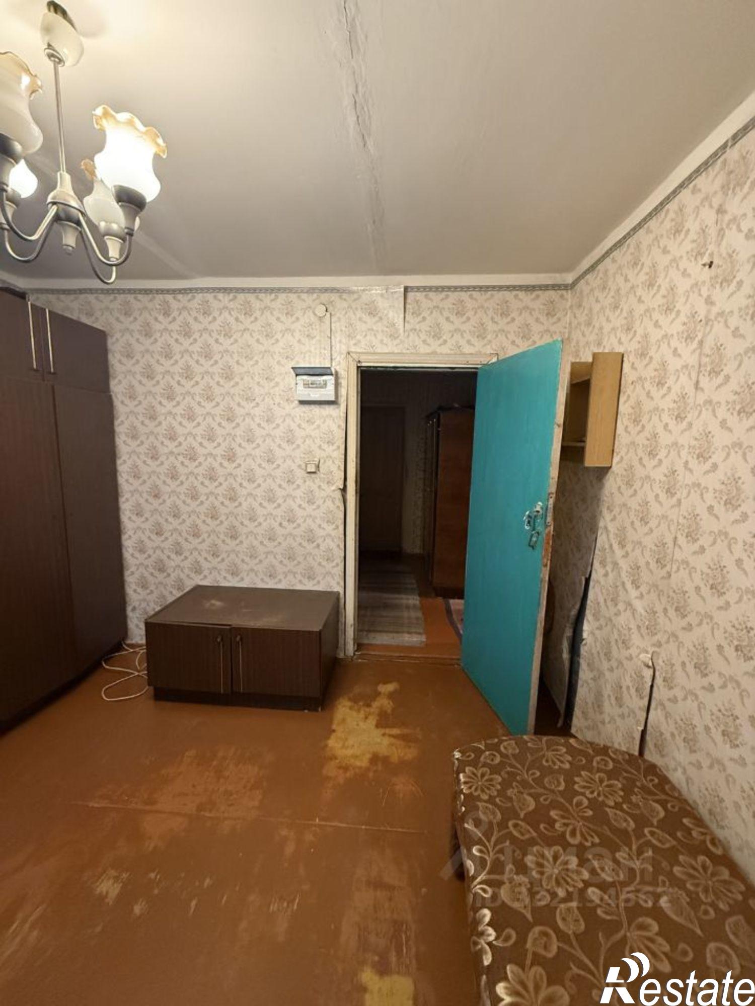 Купить комнату за 450 000 рублей на Чудово