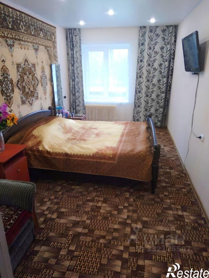 3-комн квартира Великий Новгород, Псковская улица, 38