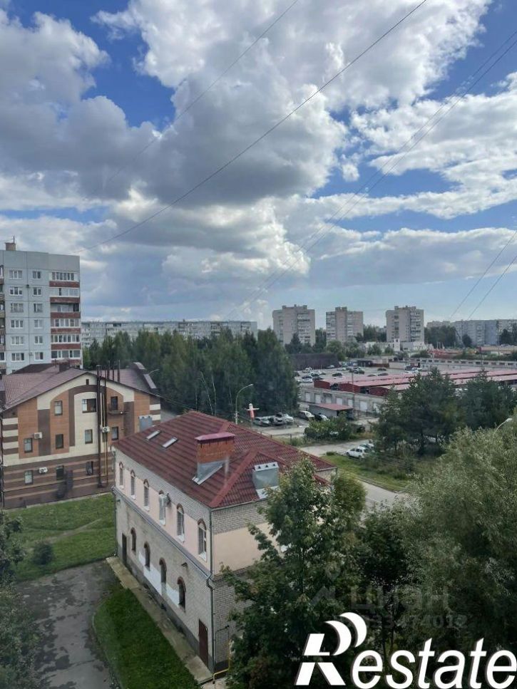 3-комн квартира улица Зелинского, 52 к1,  д. 52 к1
