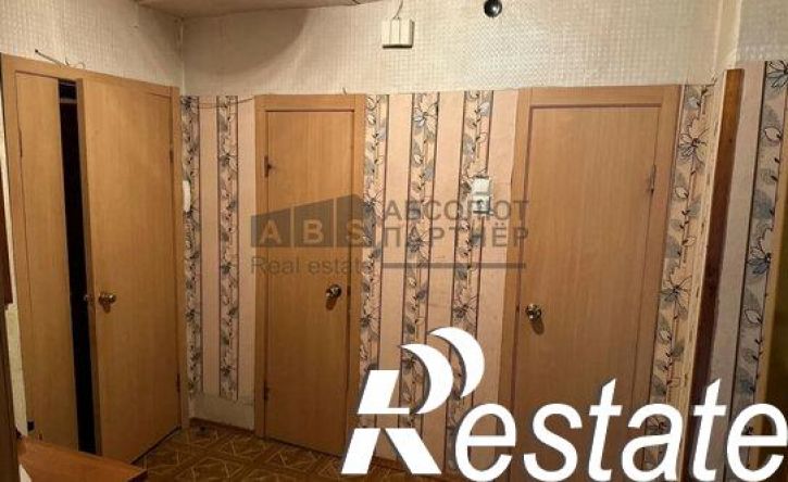 3-комн квартира улица Кочетова, 5 к1,  д. 5 к1