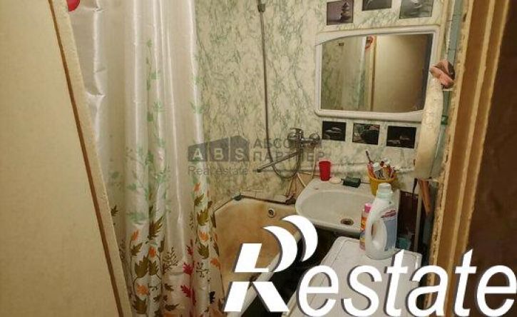 2-комн квартира улица Ломоносова, 18 к3,  д. 18 к3